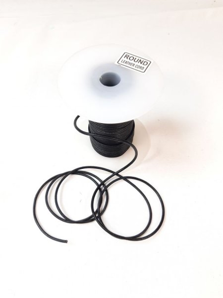 5m runde Lederschnur, 2mm Durchmesser, schwarz