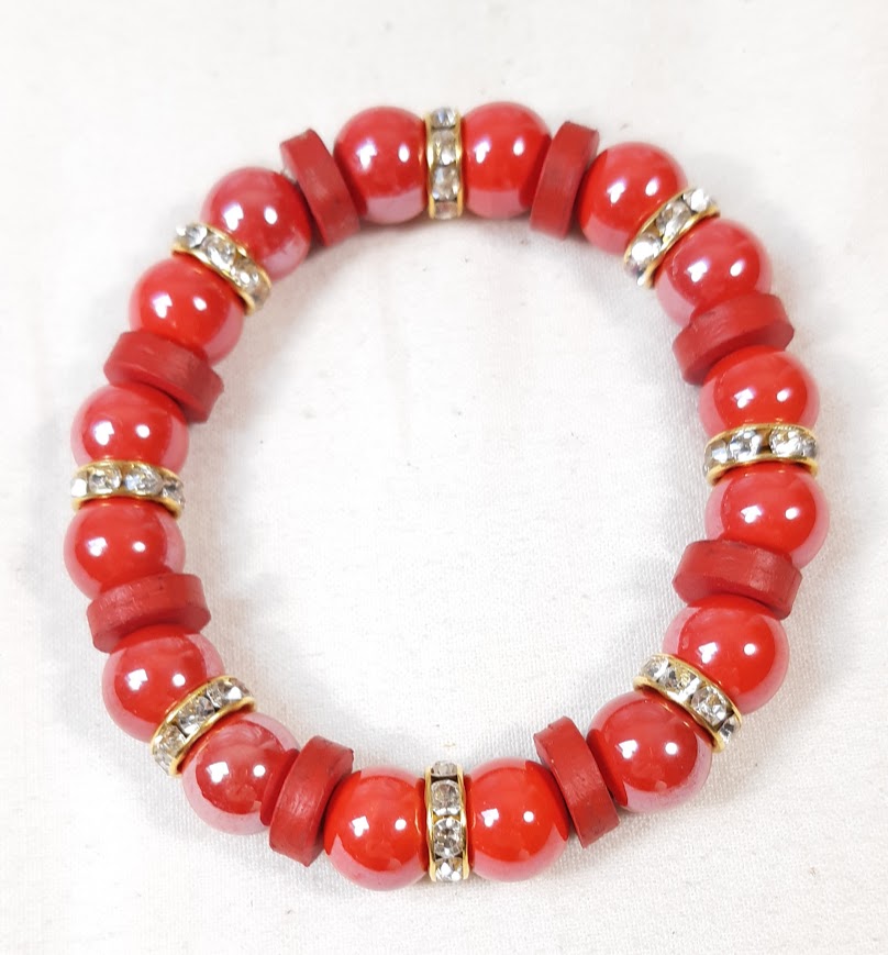 Bracelet &eacute;lastique rouge, cuir et porcelaine