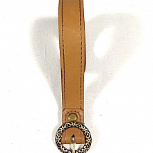 Ceinture pour Elle, en cuir havane et boucle coloris bronze vieilli.