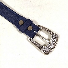 Ceinture pour Elle, en cuir bleu marine, boucle nickel&eacute;e coloris argent vieilli.